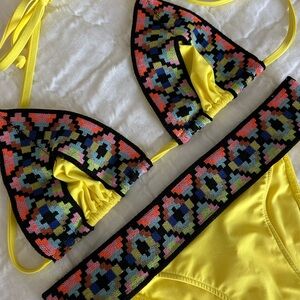 Sauvage California yellow tribal bikini